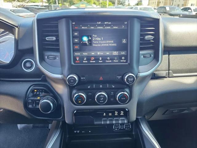 2019 Ram 1500 Big Horn/Lone Star Crew Cab 4x4 6'4" Box