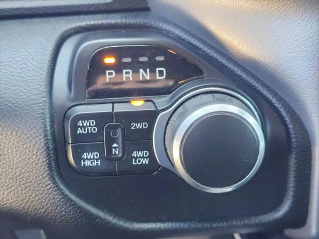 2019 Ram 1500 Big Horn/Lone Star Crew Cab 4x4 6'4" Box