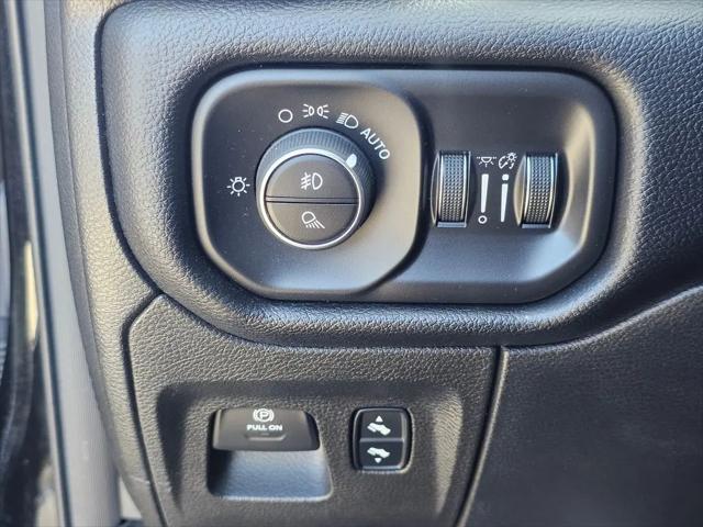 2019 Ram 1500 Big Horn/Lone Star Crew Cab 4x4 6'4" Box