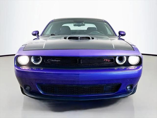 2016 Dodge Challenger R/T Shaker