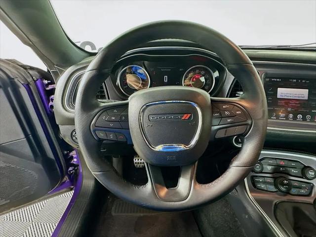 2016 Dodge Challenger R/T Shaker
