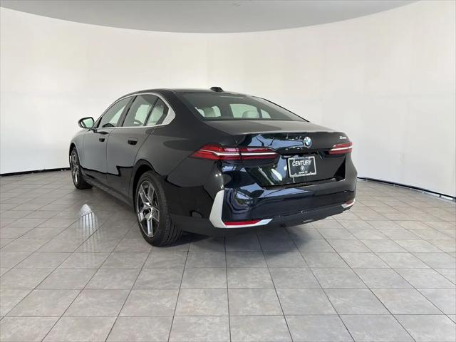 2027 BMW 5 Series 530i