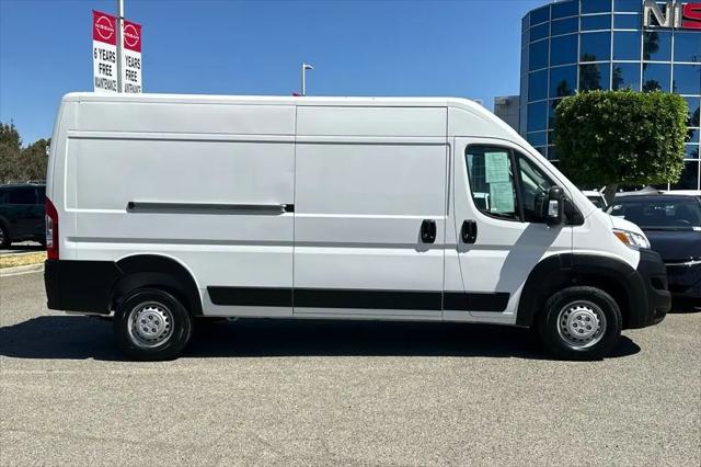 2025 Ram ProMaster 2500 Cargo Van Tradesman High Roof 159" WB w/Pass Seat
