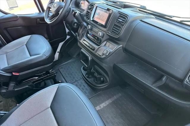 2025 Ram ProMaster 2500 Cargo Van Tradesman High Roof 159" WB w/Pass Seat