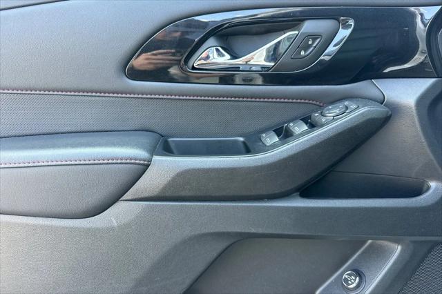 2023 Chevrolet Traverse AWD RS