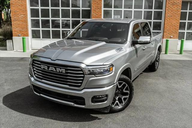 2025 Ram 1500 Laramie Crew Cab 4x4 5'7" Box