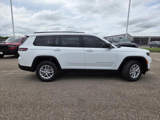 2026 Jeep Grand Cherokee L Laredo 4x4
