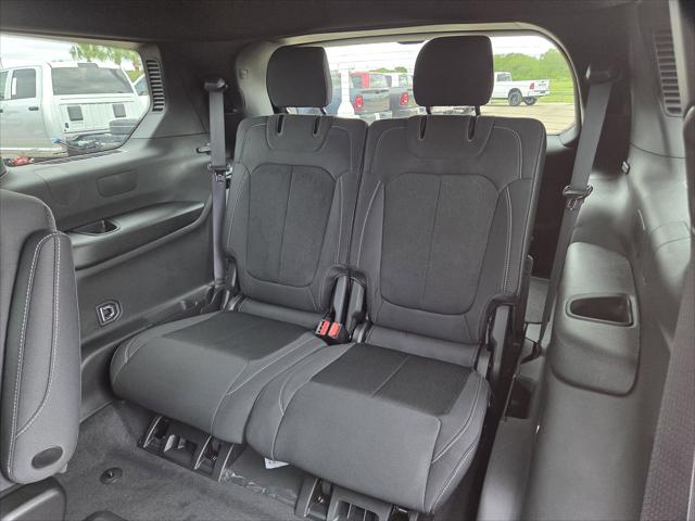 2026 Jeep Grand Cherokee L Laredo 4x4