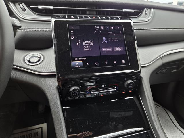 2026 Jeep Grand Cherokee L Laredo 4x4