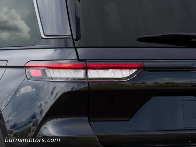 2026 Jeep Grand Cherokee Altitude 4x2