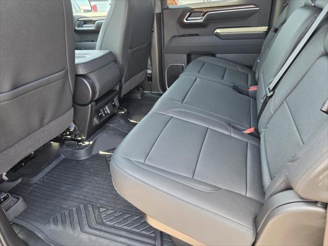 2026 Chevrolet Silverado 1500 4WD Crew Cab Standard Bed LT