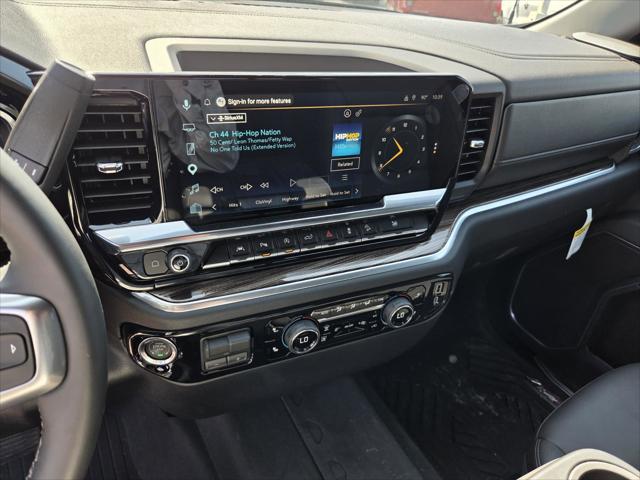 2026 Chevrolet Silverado 1500 4WD Crew Cab Standard Bed LT
