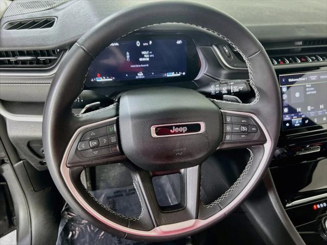 2023 Jeep Grand Cherokee Laredo 4x4