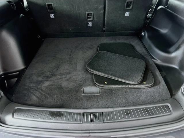 2023 Jeep Grand Cherokee Laredo 4x4