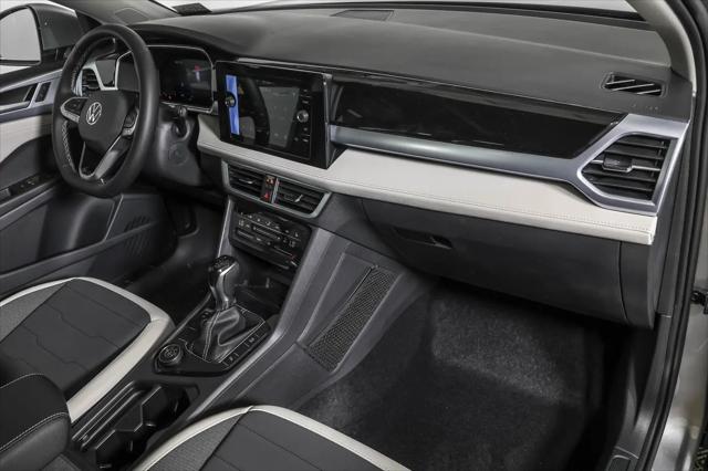 2026 Volkswagen Taos SE