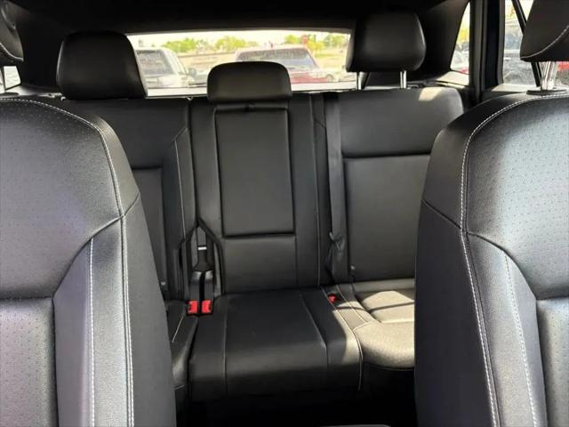 2020 Volkswagen Atlas Cross Sport 3.6L V6 SE w/Technology R-Line
