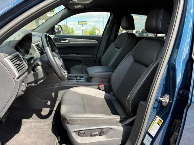 2020 Volkswagen Atlas Cross Sport 3.6L V6 SE w/Technology R-Line