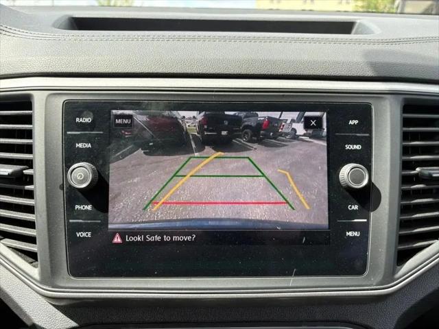 2020 Volkswagen Atlas Cross Sport 3.6L V6 SE w/Technology R-Line