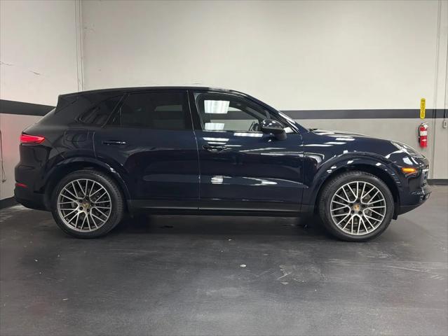 2023 Porsche Cayenne Cayenne