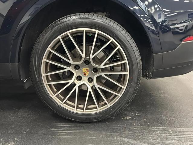2023 Porsche Cayenne Cayenne