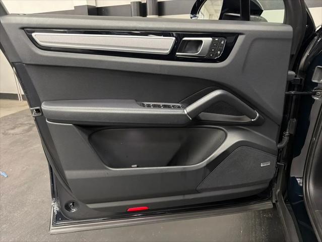 2023 Porsche Cayenne Cayenne