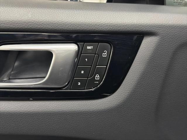 2023 Porsche Cayenne Cayenne