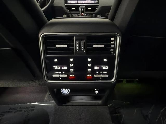 2023 Porsche Cayenne Cayenne