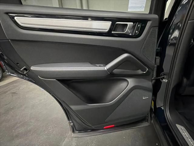 2023 Porsche Cayenne Cayenne