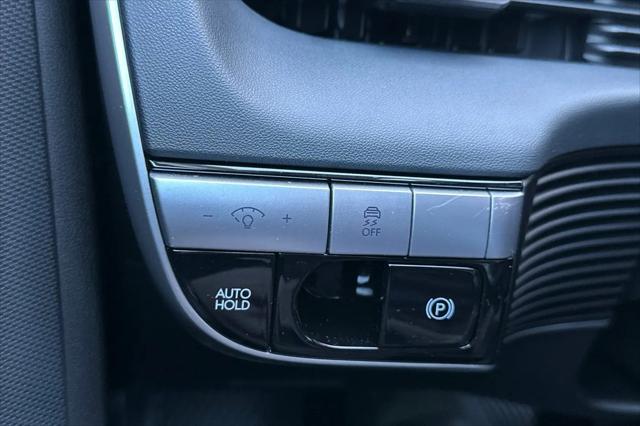 2024 Hyundai IONIQ 5 SE Standard Range