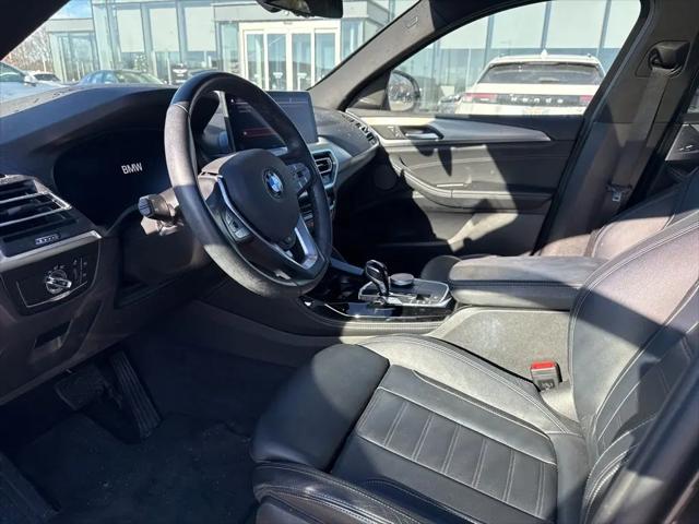 2023 BMW X4 xDrive30i