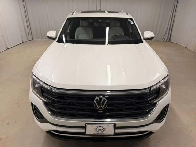 2024 Volkswagen Atlas Cross Sport 2.0T SEL Premium R-Line