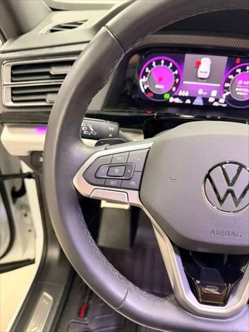 2024 Volkswagen Atlas Cross Sport 2.0T SEL Premium R-Line