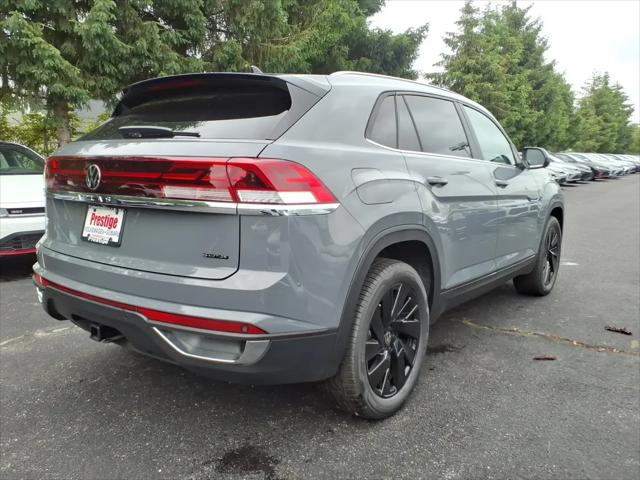 2026 Volkswagen Atlas Cross Sport SE with Technology