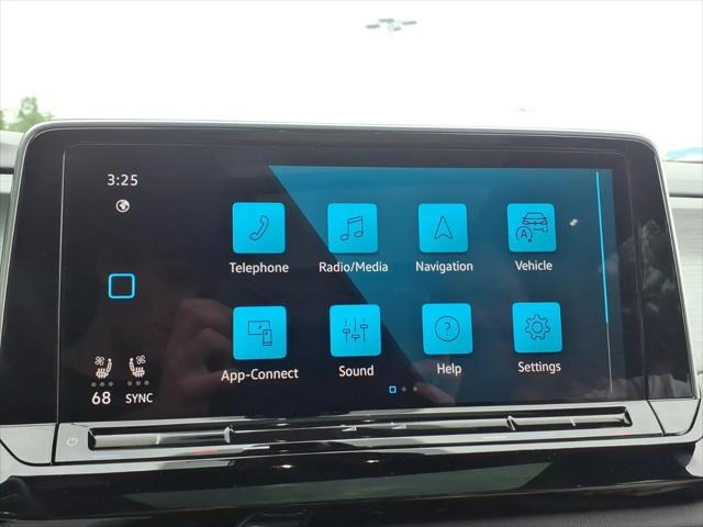 2026 Volkswagen Atlas Cross Sport SE with Technology