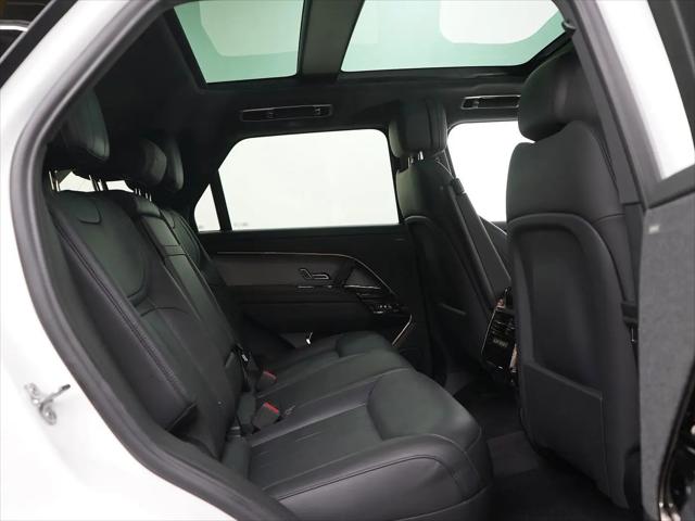 2025 Land Rover Range Rover Sport P360 SE