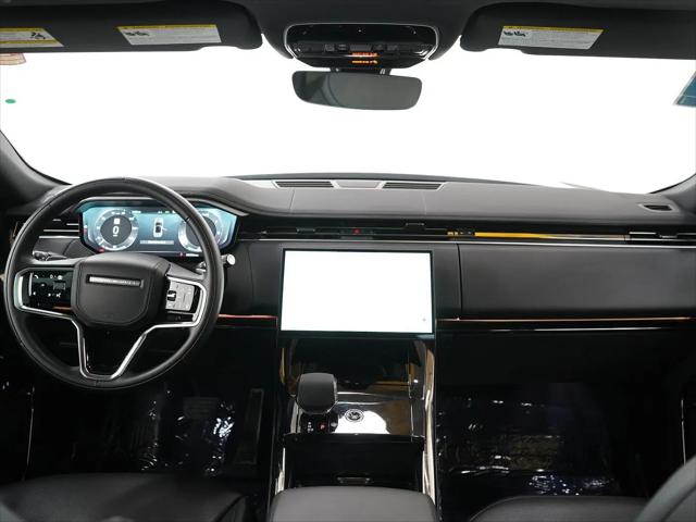 2025 Land Rover Range Rover Sport P360 SE