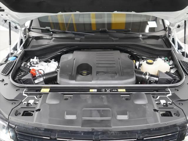 2025 Land Rover Range Rover Sport P360 SE