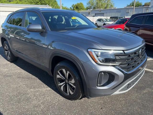 2024 Volkswagen Atlas Cross Sport 2.0T SE for sale in Louisville, KY