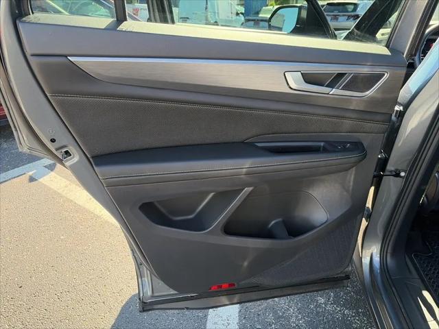 2024 Volkswagen Atlas Cross Sport 2.0T SE