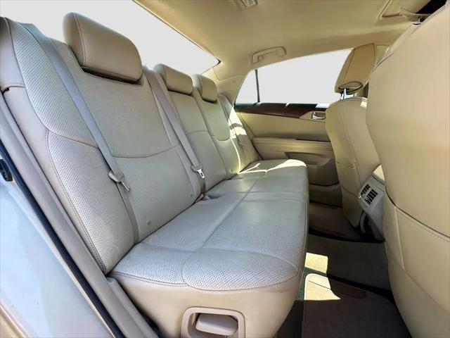 2011 Toyota Avalon Limited