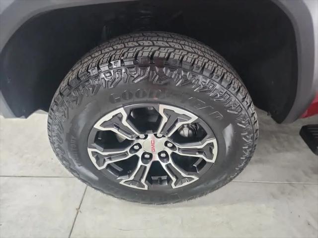 2024 GMC Canyon 4WD AT4