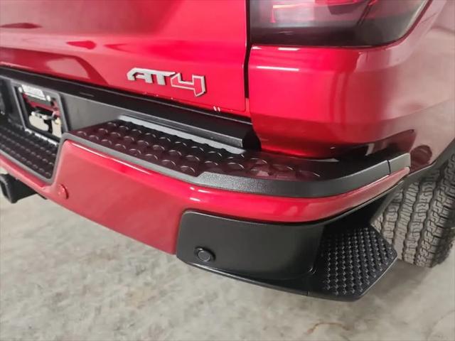 2024 GMC Canyon 4WD AT4