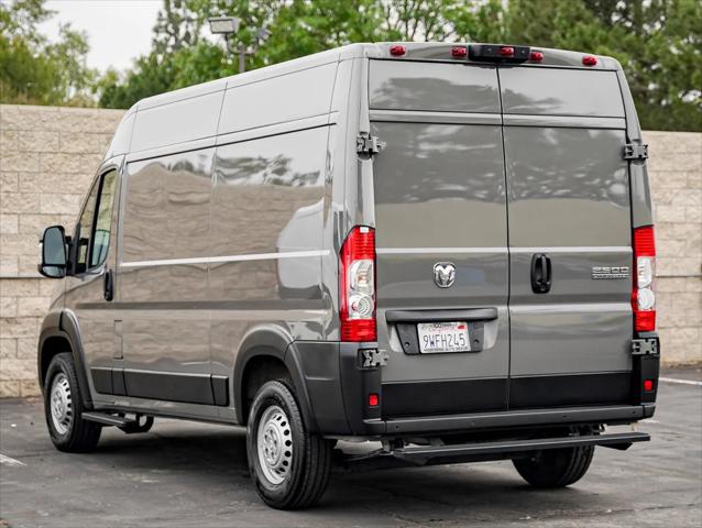 2025 Ram ProMaster 2500 Cargo Van Tradesman High Roof 136" WB w/Pass Seat