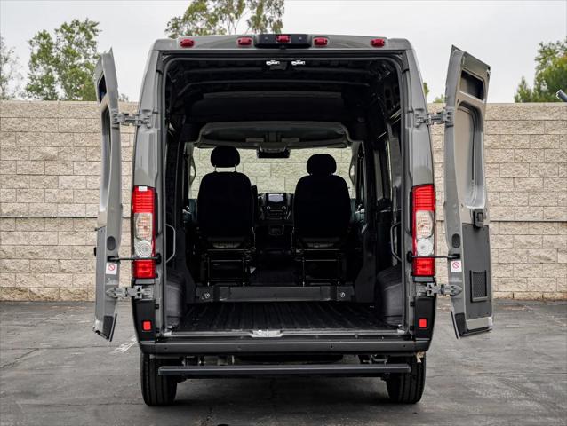 2025 Ram ProMaster 2500 Cargo Van Tradesman High Roof 136" WB w/Pass Seat