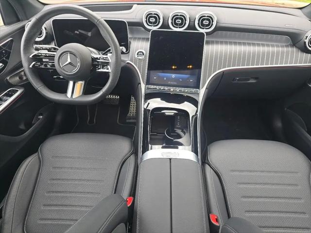 2026 Mercedes-Benz GLC 350e 4MATIC