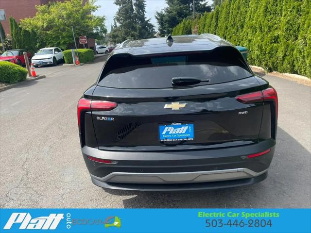 2024 Chevrolet V Blazer eAWD 2LT