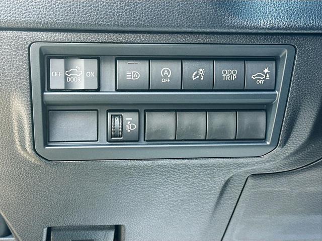 2026 Toyota Tundra SR5 CrewMax 5.5' Bed