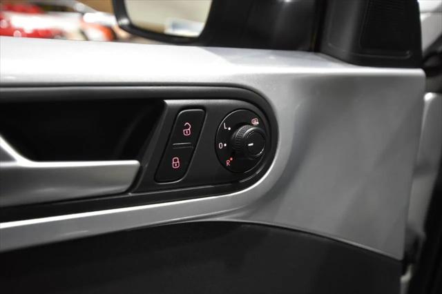 2015 Volkswagen Beetle 1.8T Classic