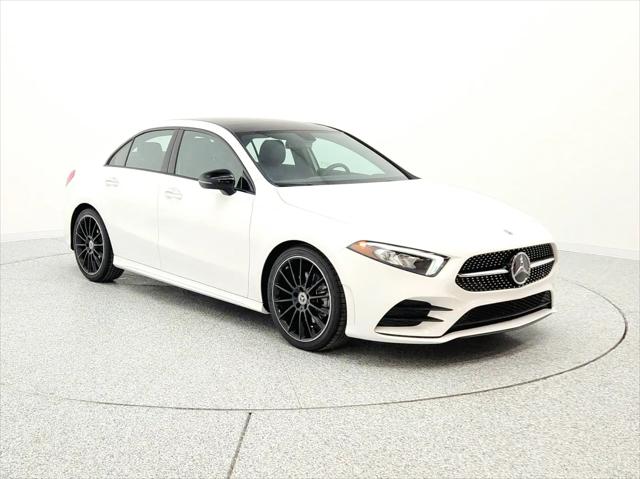 2022 Mercedes-Benz A 220 A 220