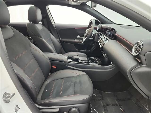 2022 Mercedes-Benz A 220 A 220